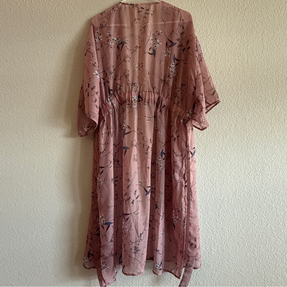 🆕 Blush Pink Floral Kimono Robe – Sheer Lightweight Chiffon Wrap with Belt NWOT - Picture 5 of 16